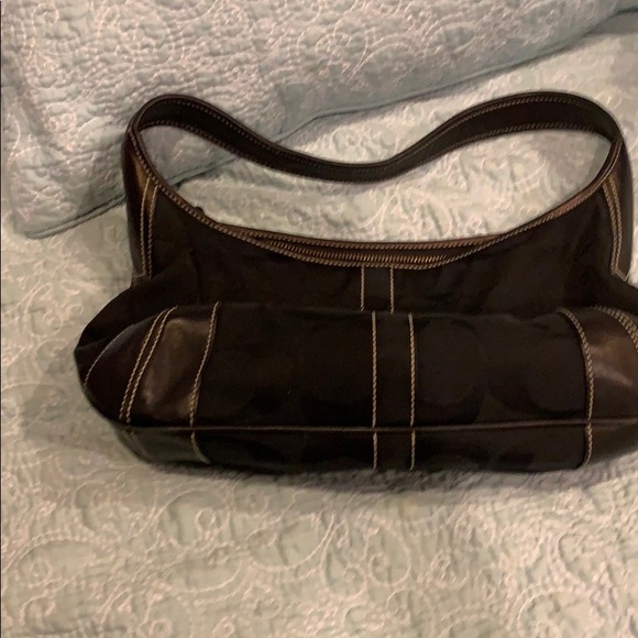 Medium size coach bag - Picture 3 of 4